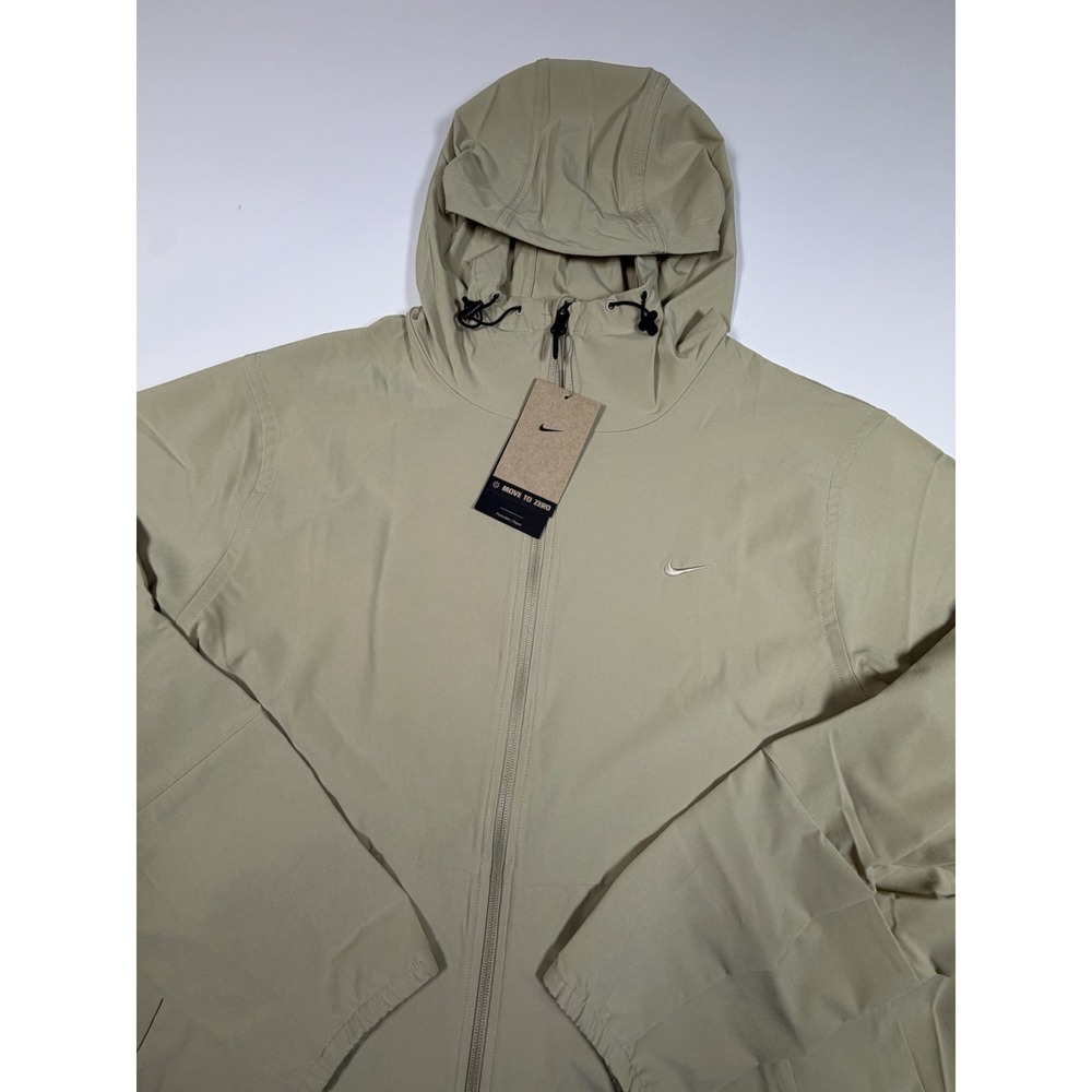 Nike Men's XL Unlimited Repel Hooded Versatile Jacket Beige FB7551-652 NWT $110